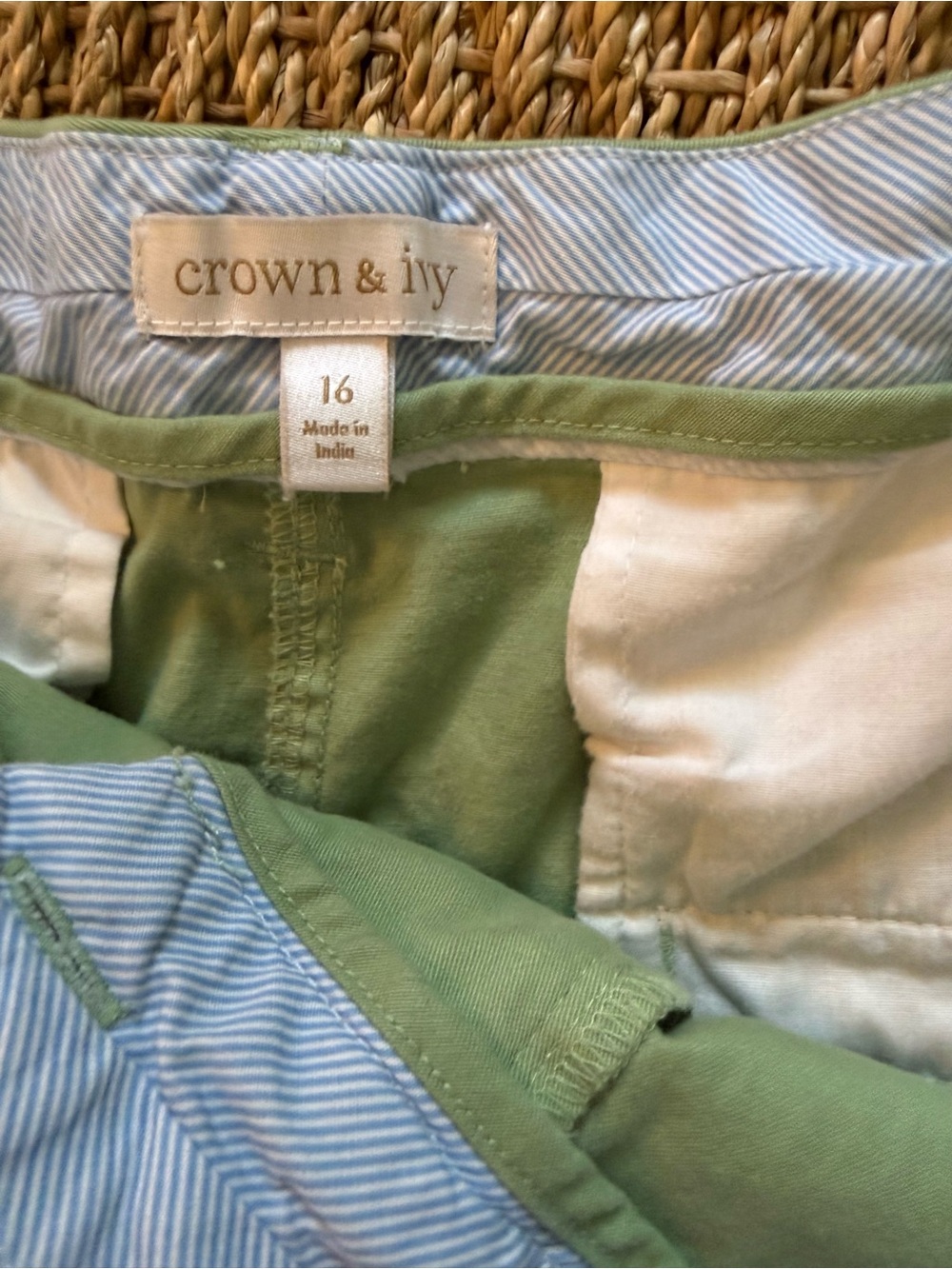 Crown & Ivy Cotton Blend Tailored Shorts (3 pairs) very comfortable and stylish - Picture 5 of 7